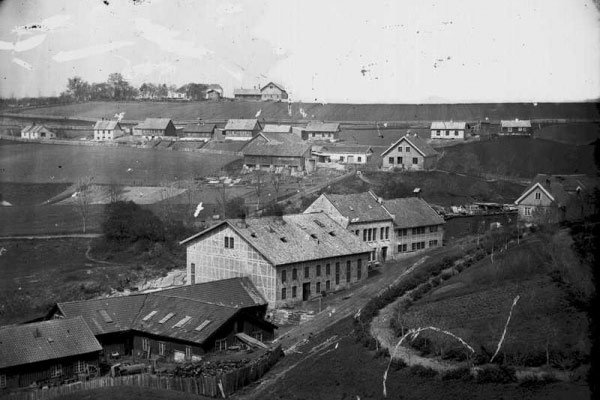 1853